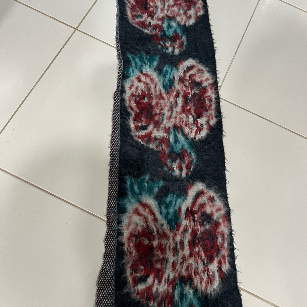Madison 88 Womens Double Sided Scarf 90" X 11.5" Floral